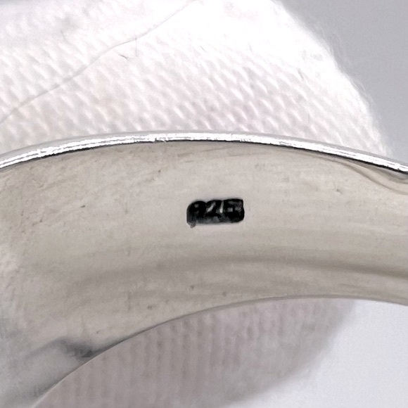 .925 Sterling Silver Roses Ring - Picture 13 of 17